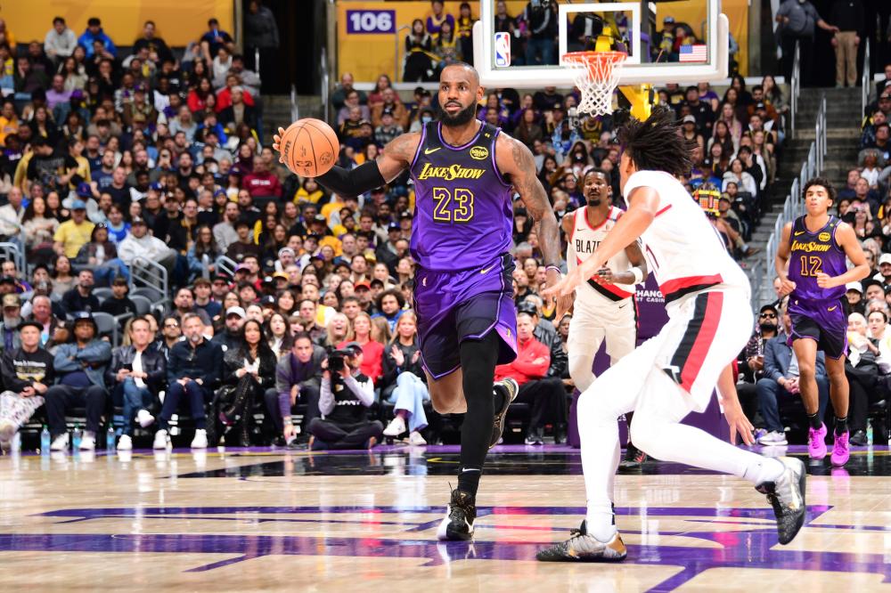 主裁维持了 主裁维持了