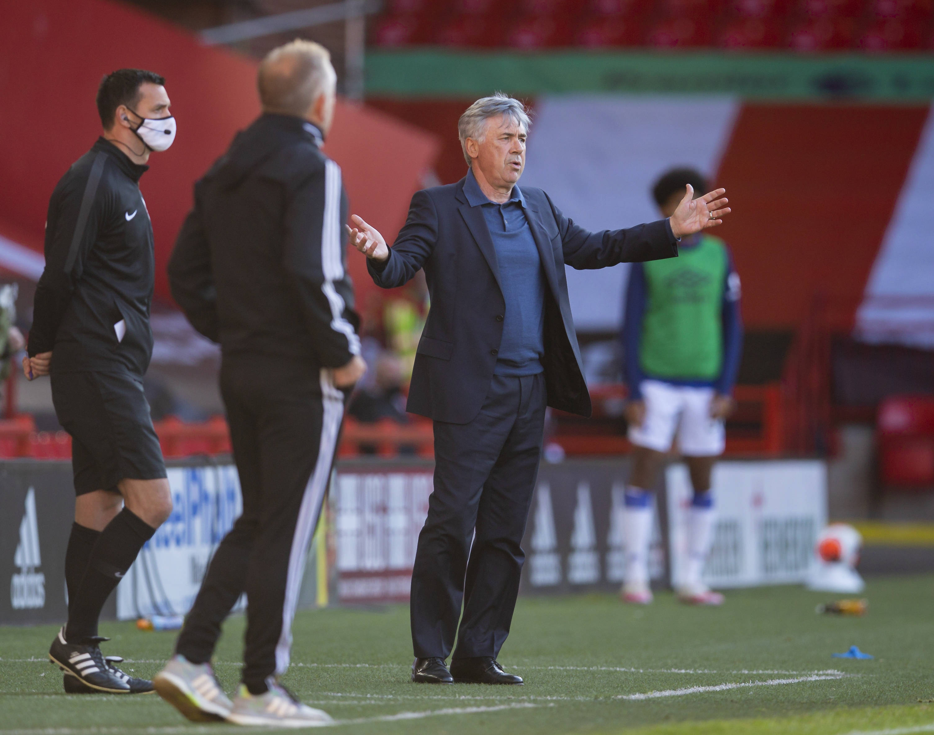 独行侠利用 独行侠利用