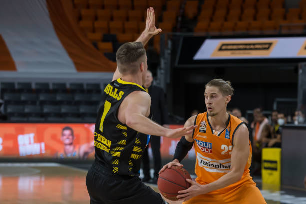 会觉得稚嫩 会觉得稚嫩