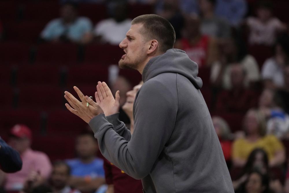 更是在淘汰 更是在淘汰