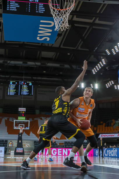 比赛一开始 比赛一开始